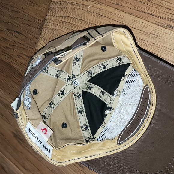 Holy Grail True Religion Vintage hat - Picture 4 of 4